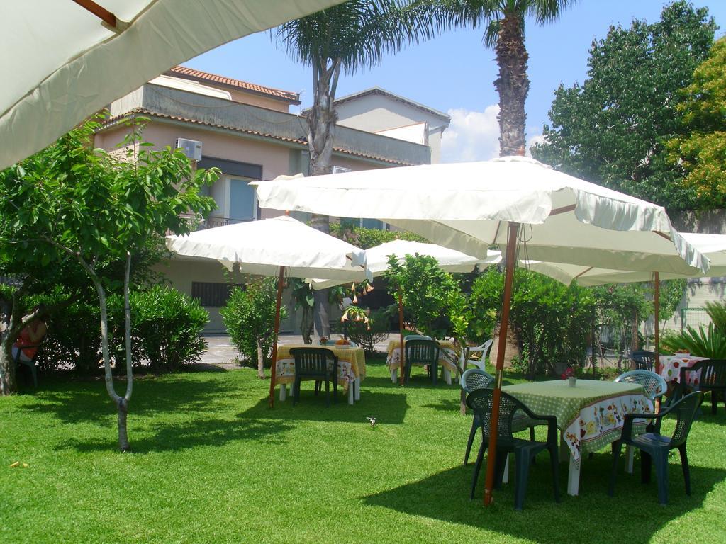 Villa Delle Vacanze Фьюмефреддо-ди-Сицилия Экстерьер фото